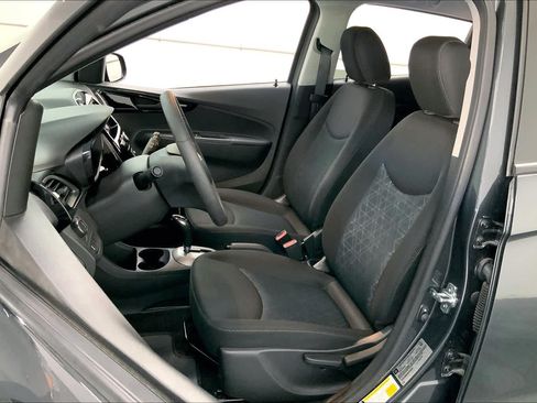 Used 2022 Chevrolet Spark LT FWD image 7