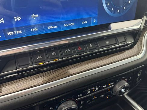 Used 2022 Chevrolet Silverado 1500 RST image 17