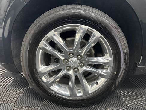 Used 2021 Buick Enclave Essence w/ LPO, Floor Liner Package image 46