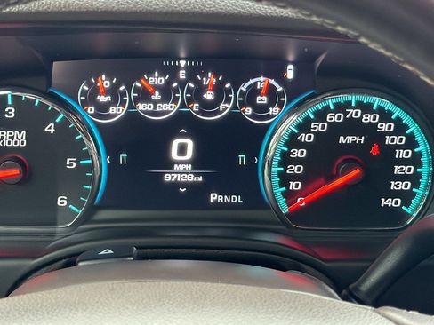 Used 2019 GMC Yukon Denali AWD/4WD image 30