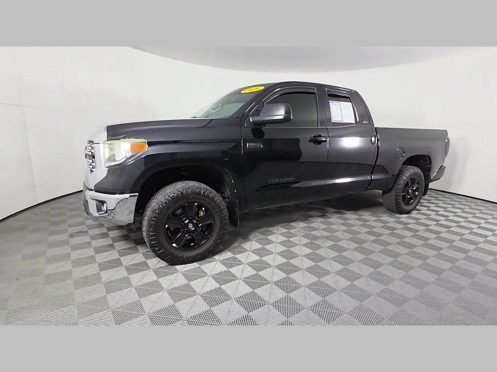 Used 2020 Toyota Tundra SR5 w/ SR5 Upgrade Package RWD image 48