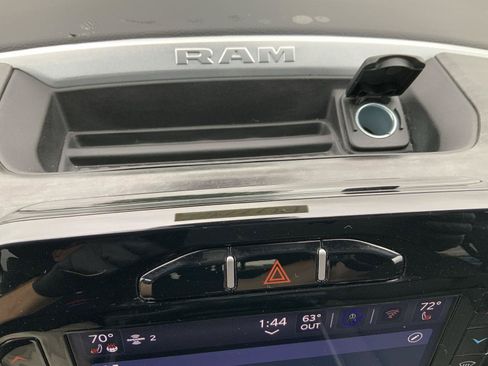 Used 2023 RAM 1500 Big Horn AWD/4WD image 33