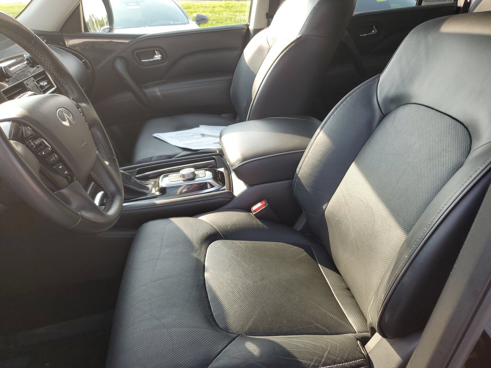Used 2023 INFINITI QX80 Luxe w/ Cargo Package AWD/4WD image 18