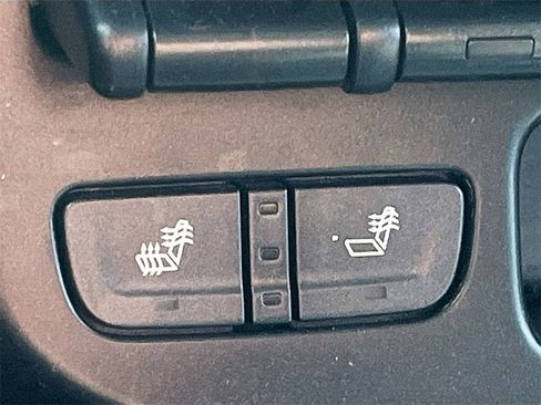 Used 2022 Chevrolet Colorado ZR2 image 20