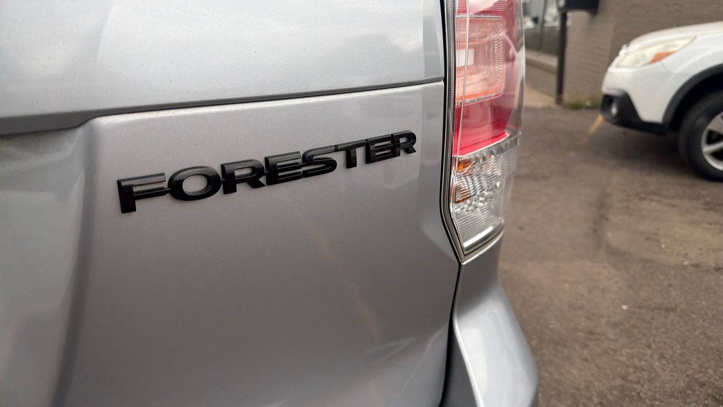 Used 2018 Subaru Forester 2.5i Premium AWD/4WD image 24