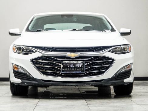 Used 2024 Chevrolet Malibu LT FWD image 7