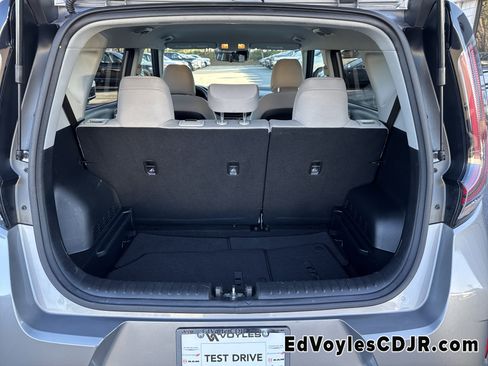 Used 2023 Kia Soul LX w/ Option Group 015 image 22