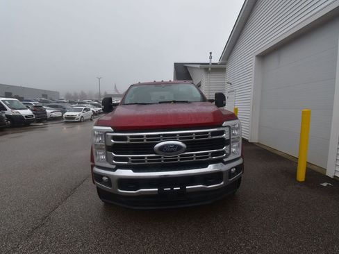 New 2026 Ford F450 XLT w/ FX4 Off-Road Package image 3