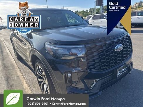 Used 2025 Ford Explorer ST-Line AWD/4WD image 3