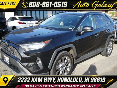 Used 2020 Toyota RAV4 Limited FWD image 1