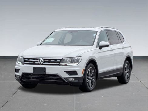 Used 2019 Volkswagen Tiguan SEL AWD/4WD image 10