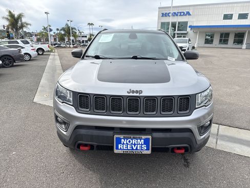Used 2020 Jeep Compass Trailhawk image 8