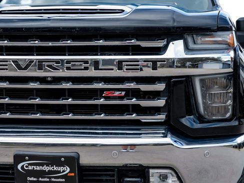 Used 2020 Chevrolet Silverado 2500 LTZ w/ LTZ Texas Edition image 46