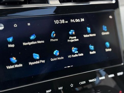 Used 2024 Hyundai Santa Cruz Limited image 32