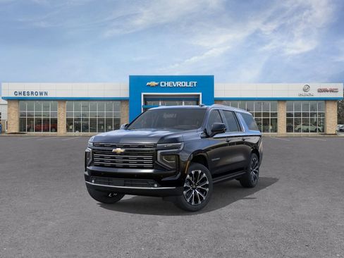 New 2026 Chevrolet Suburban High Country AWD/4WD image 8