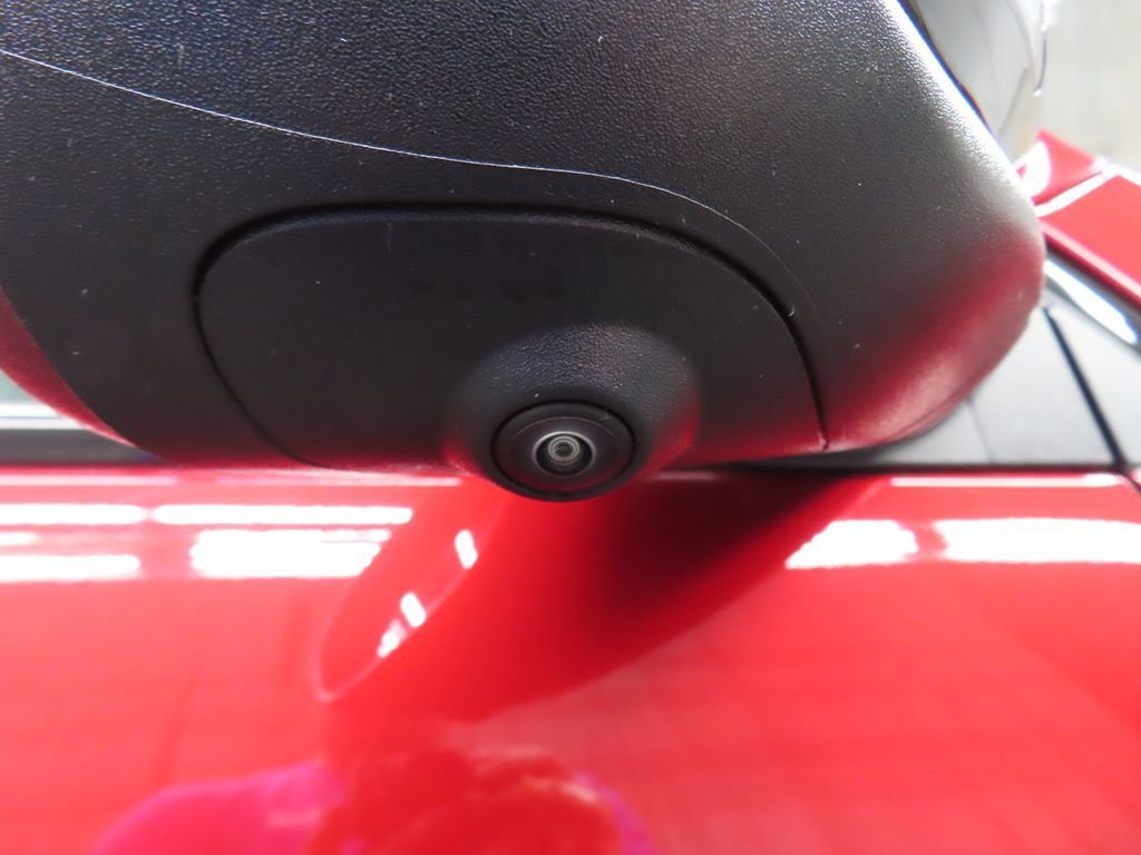 Used 2026 GMC Acadia AT4 w/ LPO, Floor Liner Package AWD/4WD image 54