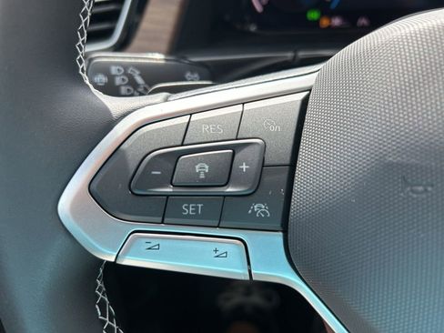 New 2026 Volkswagen Atlas SE FWD image 28