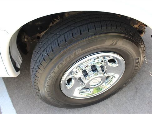 Used 2016 Chevrolet Express 3500 LT w/ LT Preferred Equipment Group RWD image 31