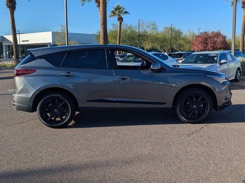 New 2026 Acura RDX SH-AWD image 9