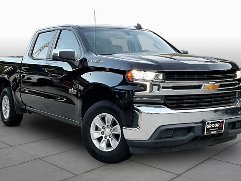 Used 2019 Chevrolet Silverado 1500 LT w/ Texas Edition RWD image 3