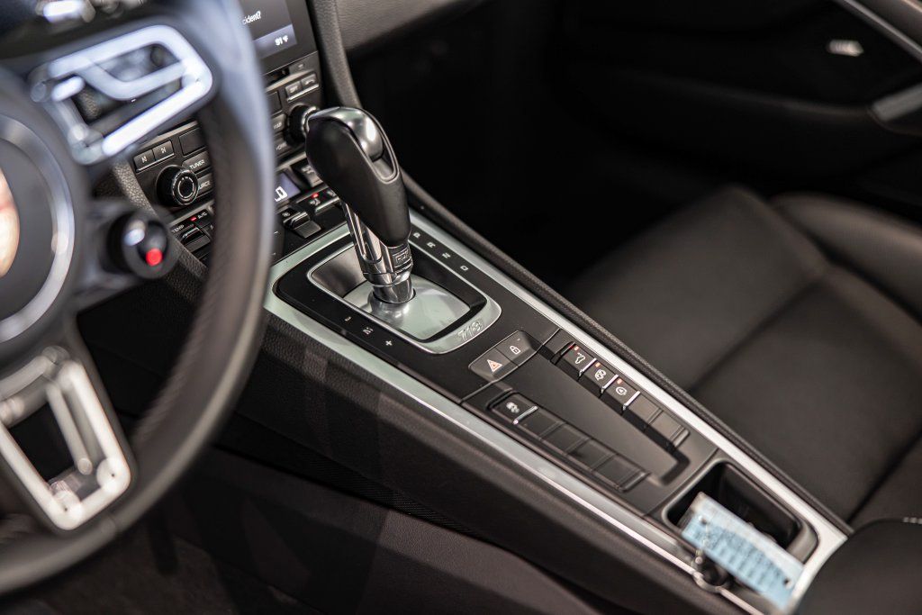 Used 2024 Porsche 718 Cayman RWD image 22