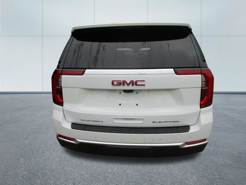 New 2026 GMC Yukon XL Elevation w/ Elevation Premium Package RWD image 9