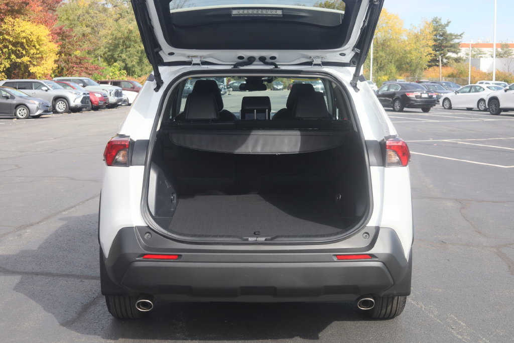 Used 2024 Toyota RAV4 XLE Premium w/ Weather Package AWD/4WD image 17