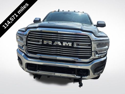 Used 2019 RAM 3500 Laramie AWD/4WD image 2