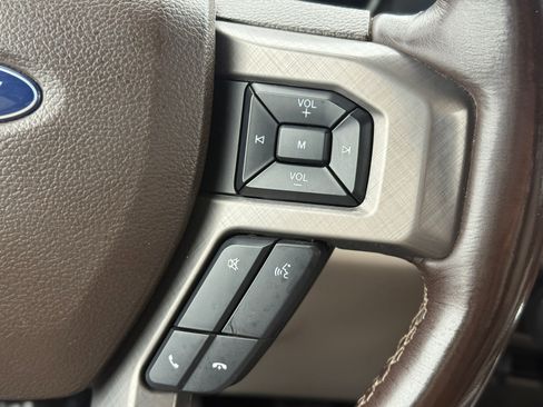 Used 2020 Ford F150 Limited image 25