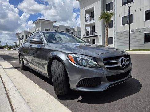 Used 2017 Mercedes-Benz C 300 Sedan image 4
