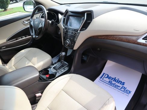Used 2019 Hyundai Santa Fe XL FWD image 33