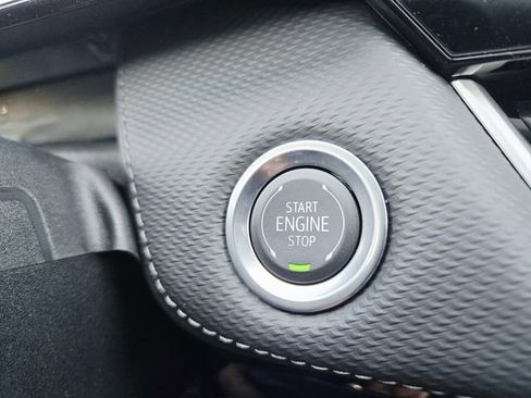 New 2026 Chevrolet Equinox LT w/ Safety and Technology Package FWD image 22