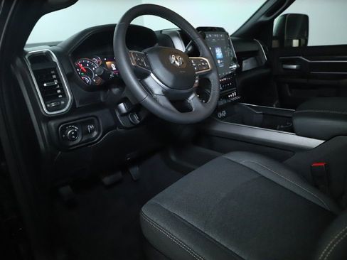 Used 2025 RAM 2500 Lone Star AWD/4WD image 17