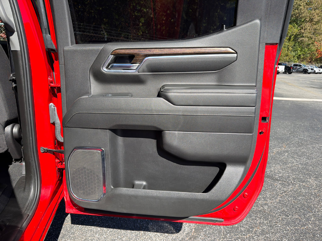 Used 2024 GMC Sierra 1500 Elevation AWD/4WD image 16