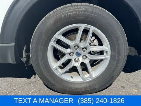 Used 2025 Ford Explorer Active image 25