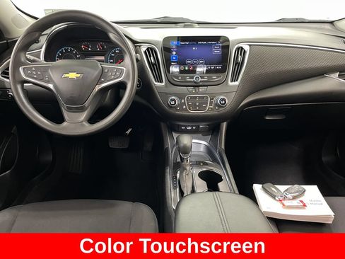Certified 2021 Chevrolet Malibu LT FWD image 2