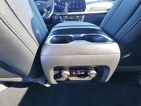 New 2026 Chevrolet Traverse LT image 30