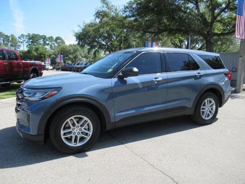 Used 2026 Ford Explorer Active RWD image 4