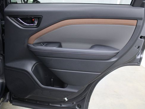 Used 2025 Subaru Forester Sport w/ Popular Package #1 image 19