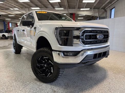 Used 2023 Ford F150 XLT AWD/4WD image 1