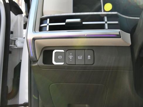 Used 2024 Hyundai Santa Fe Calligraphy image 27