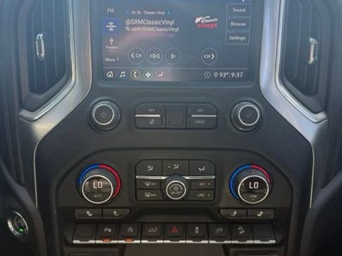 Used 2020 Chevrolet Silverado 1500 LT Trail Boss AWD/4WD image 13