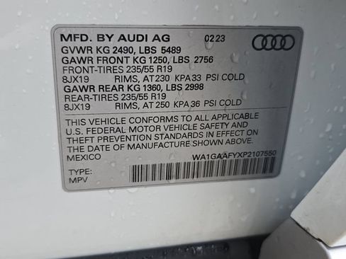 Used 2023 Audi Q5 2.0T Premium w/ Convenience Package AWD/4WD image 39
