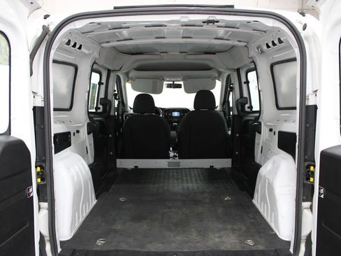 Used 2017 RAM ProMaster City Tradesman w/ Rear Back-up Camera Group FWD image 24