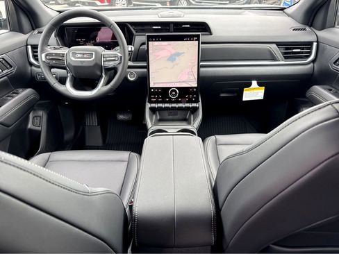 New 2026 GMC Terrain Elevation w/ Elevation Premium Package AWD/4WD image 11