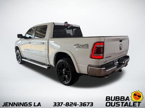 Used 2020 RAM 1500 Laramie AWD/4WD image 3