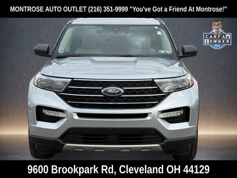 Used 2023 Ford Explorer XLT w/ Equipment Group 202A image 9