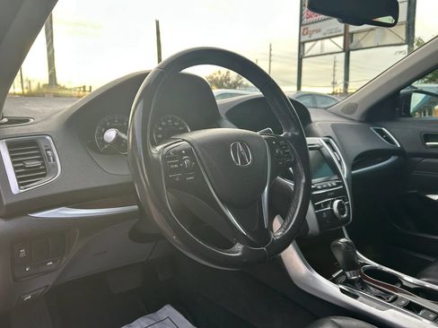 Used 2016 Acura TLX FWD image 11