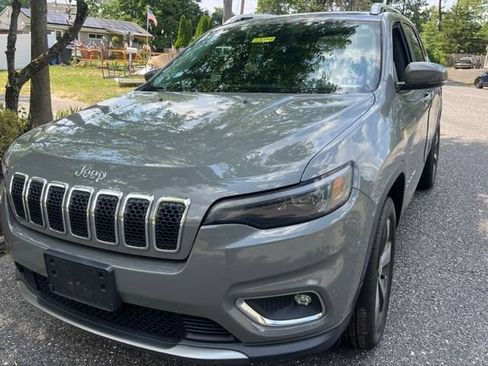 Used 2019 Jeep Cherokee Limited AWD/4WD image 1