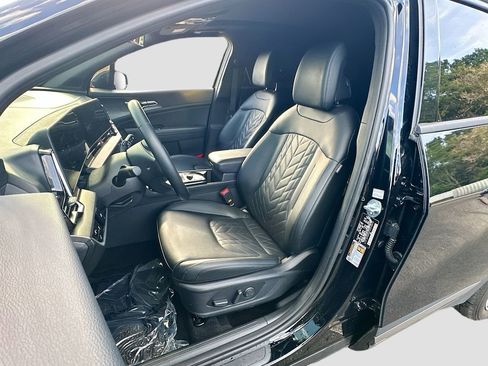 Certified 2023 Kia Sportage X-Line w/ X-Line Premium Package image 21